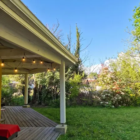 Avec Piscine Privee A Montsoue, 190 M² Montsoue